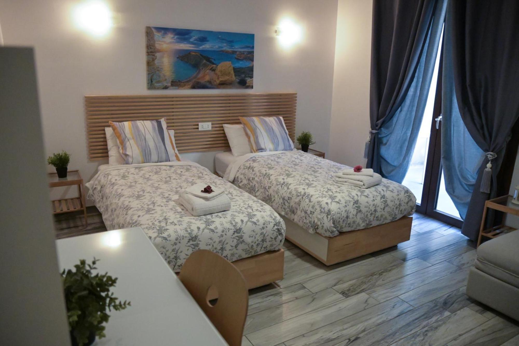 Hotel Giorgia House Pietà Esterno foto